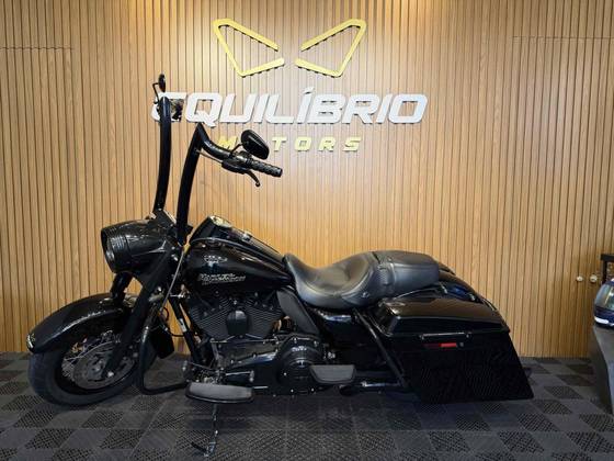 HARLEY-DAVIDSON ROAD KING CLASSIC HARLEY-DAVIDSON ROAD KING CLASSIC